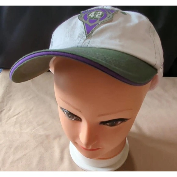 2023 NBA BMO Bucks Custom Cap Series Hat #1 Vin Baker 1/6/23 Game Giveaway NWOT - Picture 7 of 10